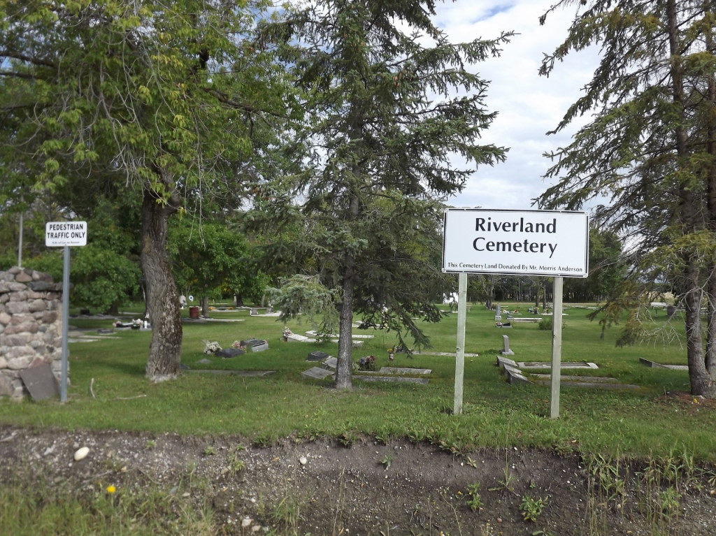 Riverland Cemetery